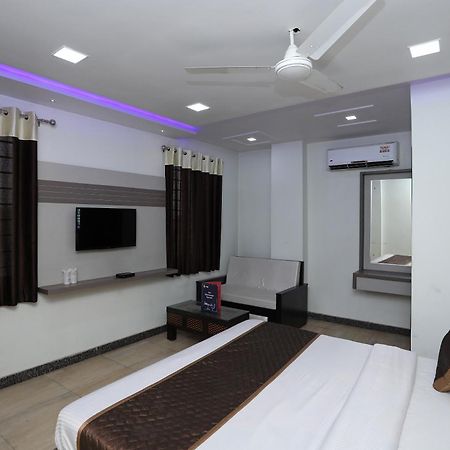 Oyo Hotel Vaishnavi Heritage Inn Agra  Exterior foto
