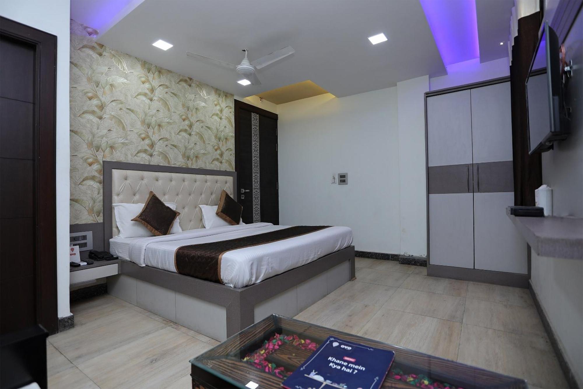 Oyo Hotel Vaishnavi Heritage Inn Agra  Exterior foto