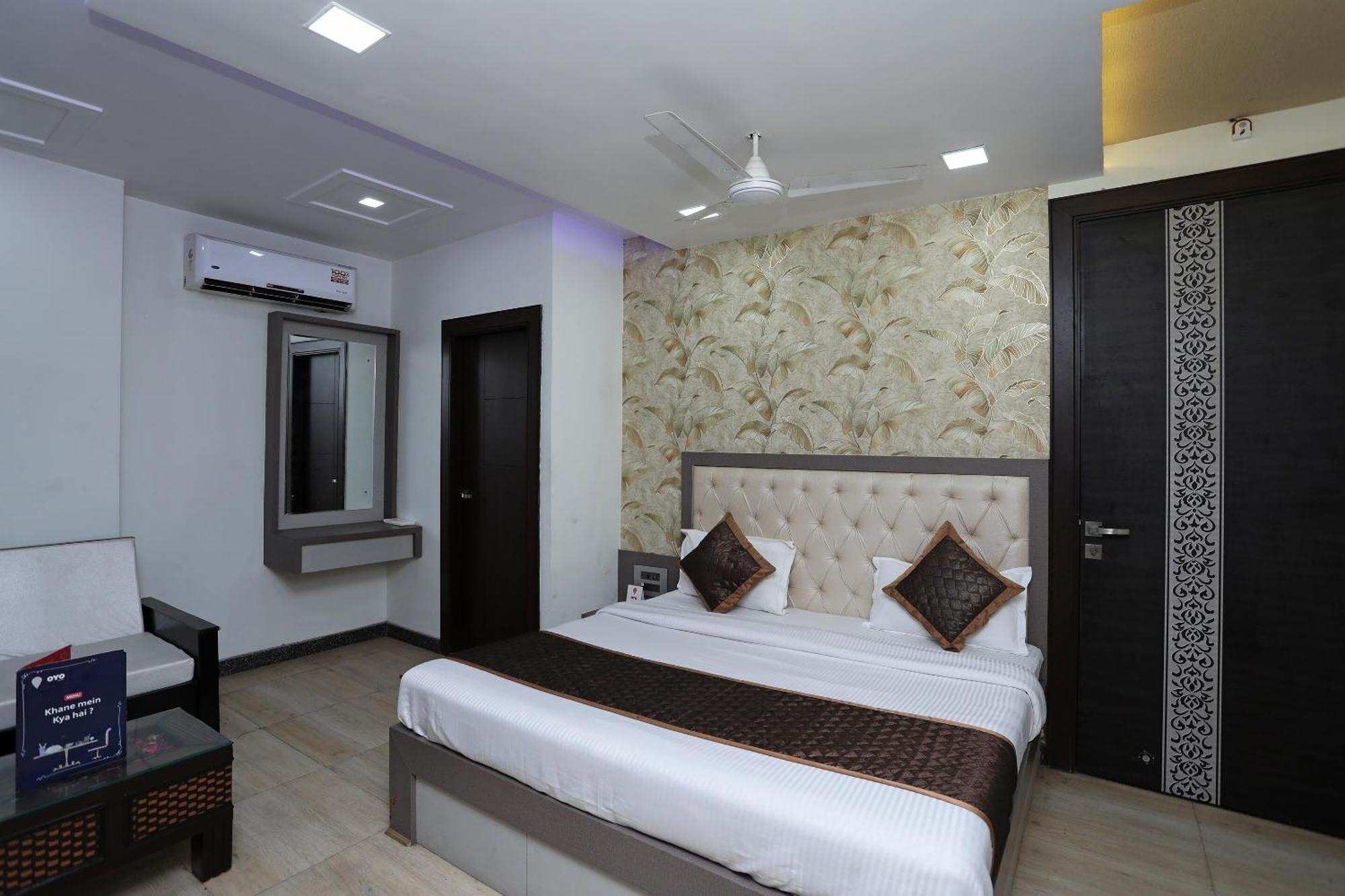 Oyo Hotel Vaishnavi Heritage Inn Agra  Exterior foto