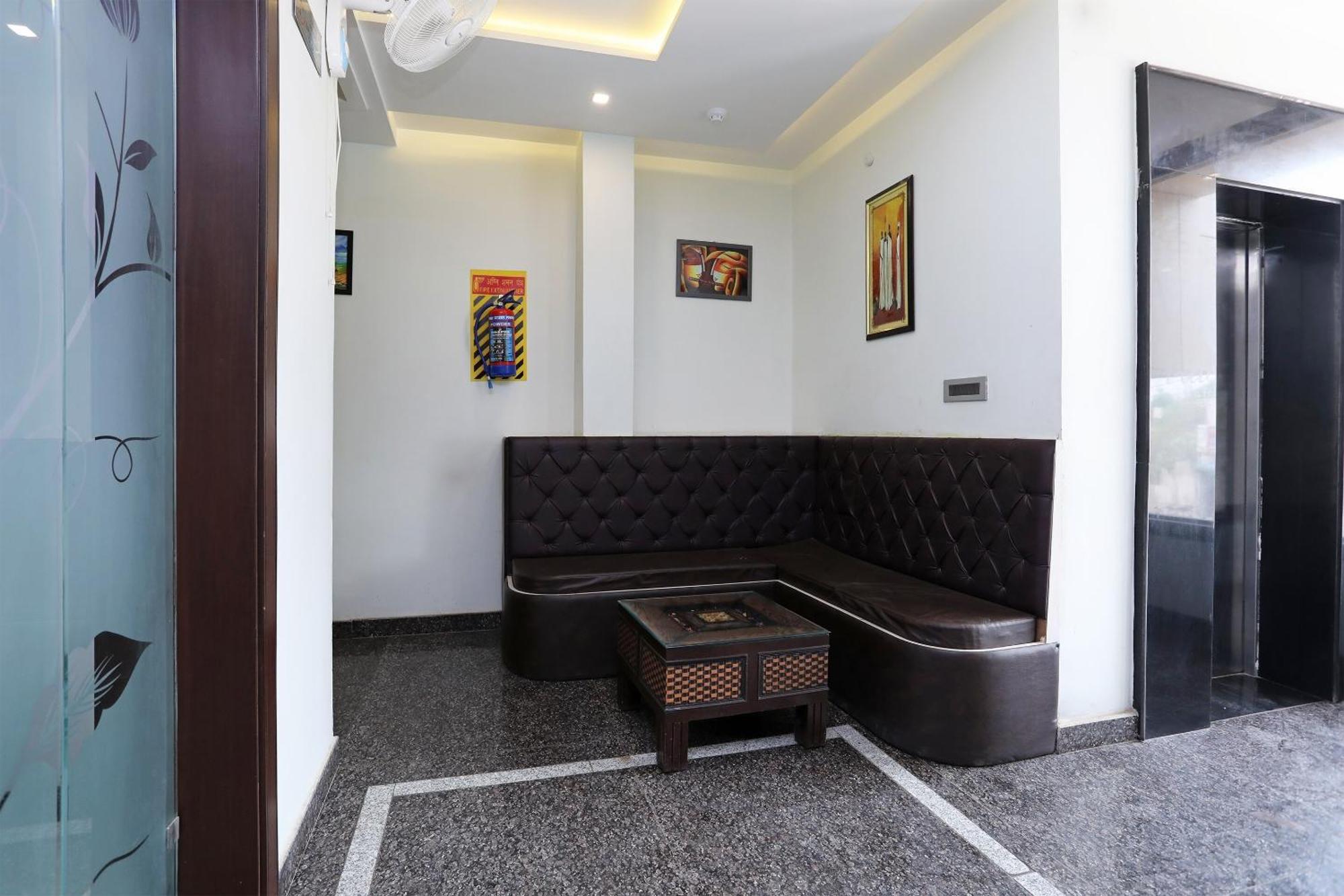 Oyo Hotel Vaishnavi Heritage Inn Agra  Exterior foto
