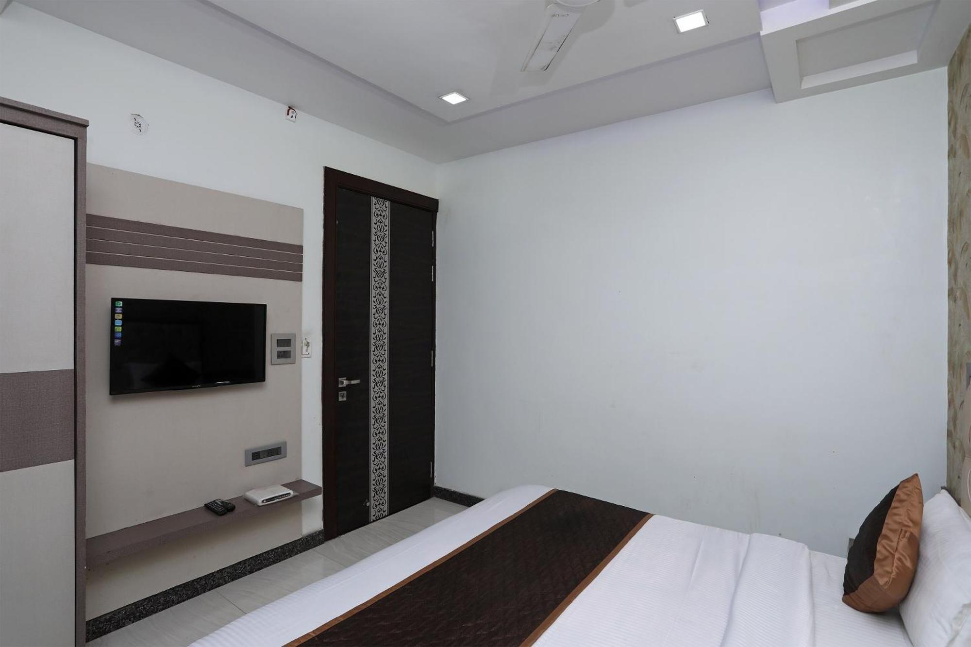 Oyo Hotel Vaishnavi Heritage Inn Agra  Exterior foto
