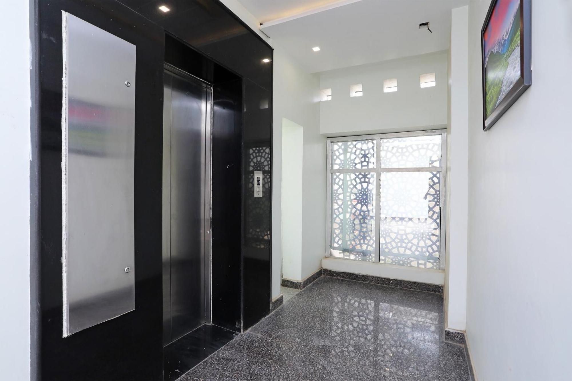 Oyo Hotel Vaishnavi Heritage Inn Agra  Exterior foto