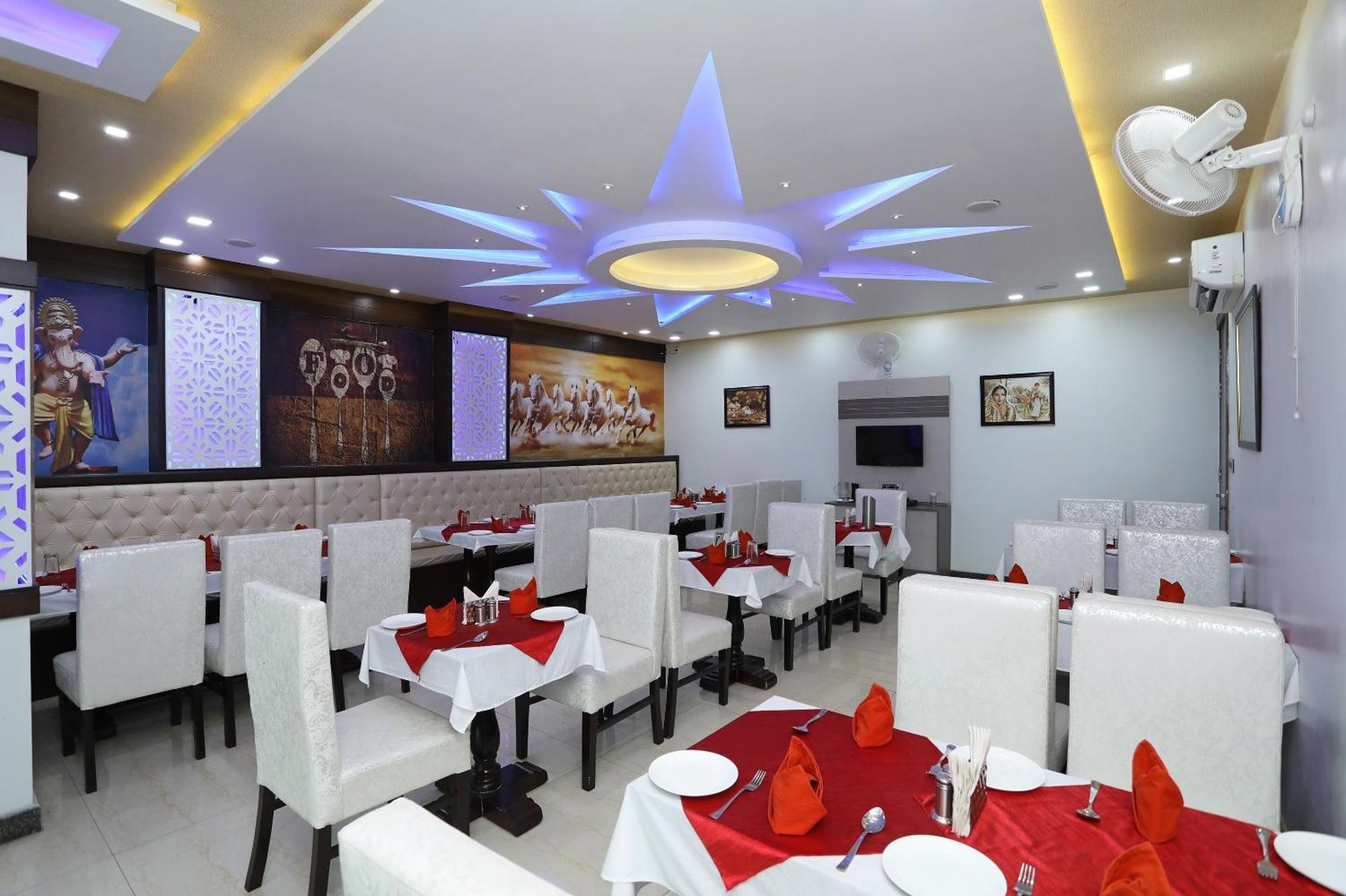 Oyo Hotel Vaishnavi Heritage Inn Agra  Exterior foto
